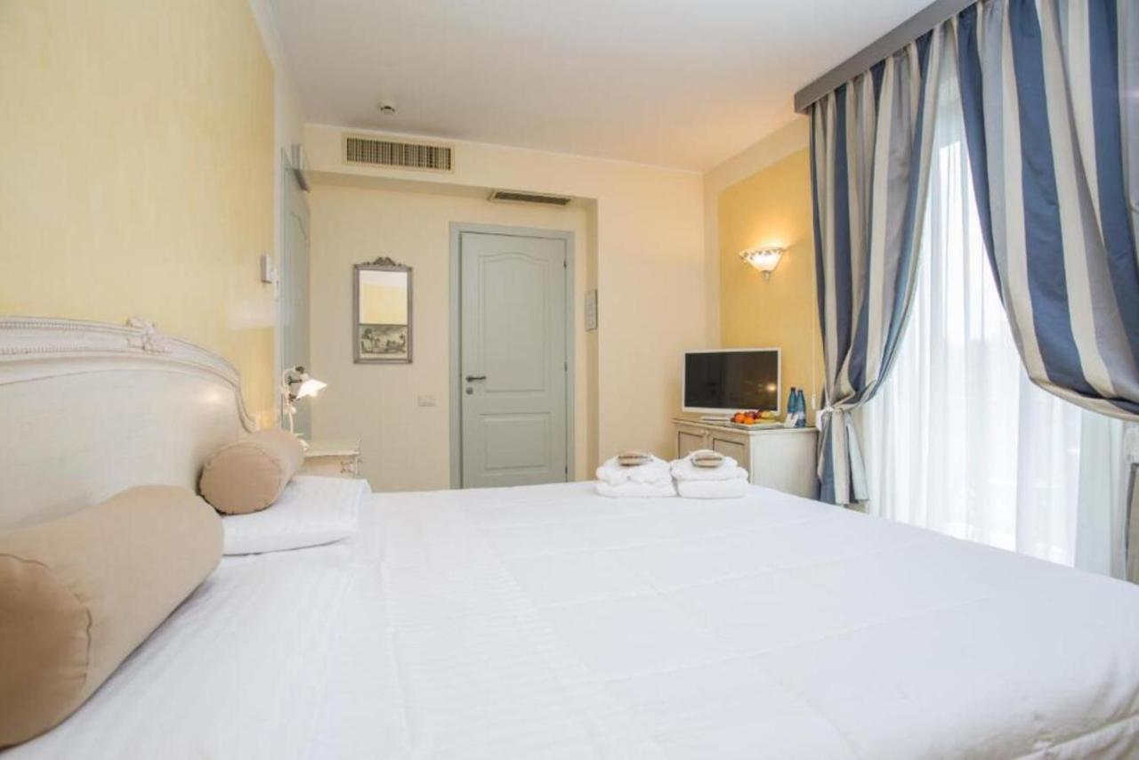 Hotel Spiaggia D'Oro - Charme & Boutique - Garda Lake Collection Salò Eksteriør bilde