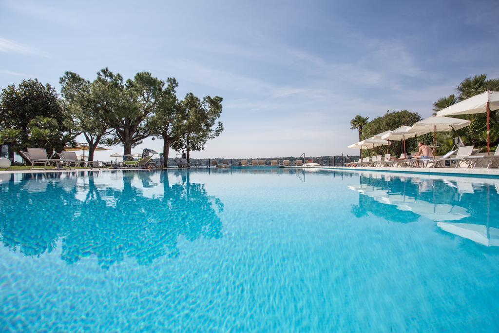 Hotel Spiaggia D'Oro - Charme & Boutique - Garda Lake Collection Salò Eksteriør bilde